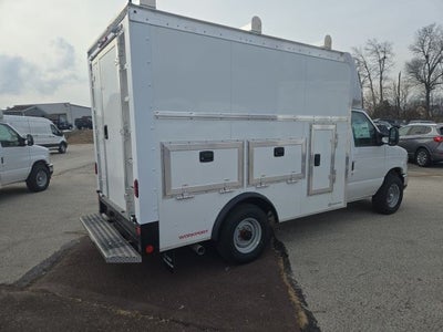 2026 Ford E-Series Cutaway E-350 SRW 138 WB