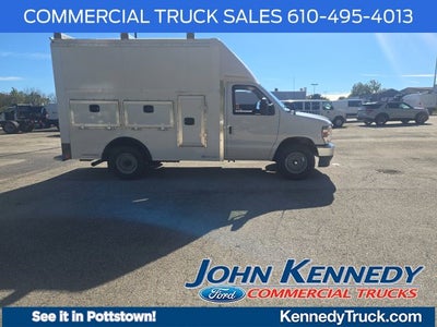 2027 Ford E-Series Cutaway E-350 SRW 138 WB