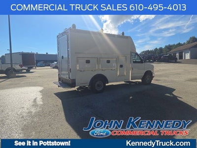 2027 Ford E-Series Cutaway E-350 SRW 138 WB