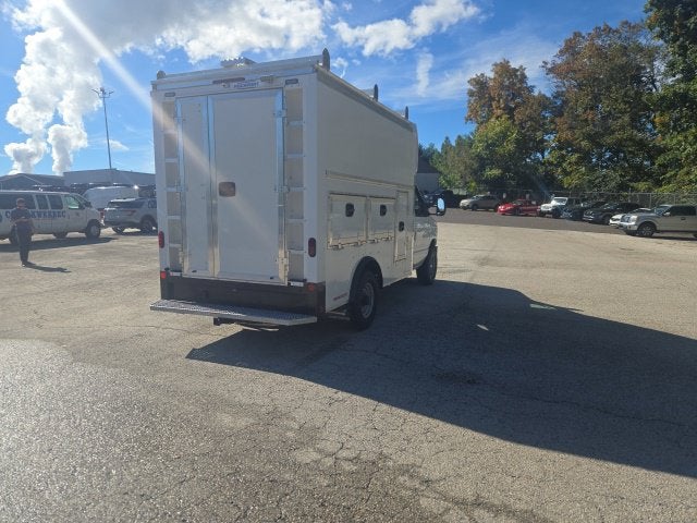 2027 Ford E-Series Cutaway E-350 SRW 138 WB