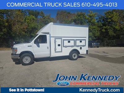 2027 Ford E-Series Cutaway E-350 SRW 138 WB