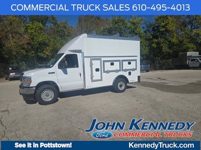 2027 Ford E-Series Cutaway E-350 SRW 138 WB