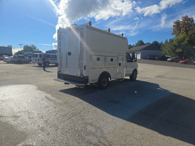 2027 Ford E-Series Cutaway E-350 SRW 138 WB