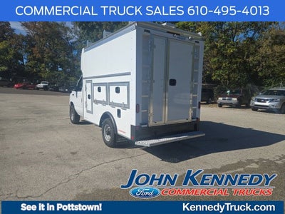 2027 Ford E-Series Cutaway E-350 SRW 138 WB