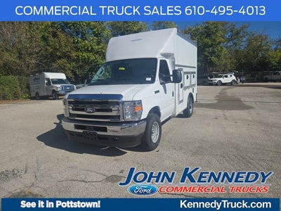 2027 Ford E-Series Cutaway E-350 SRW 138 WB