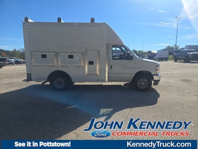 2027 Ford E-Series Cutaway E-350 DRW 138 WB