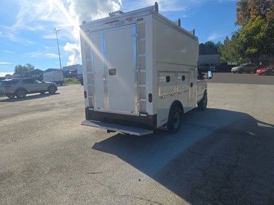 2027 Ford E-Series Cutaway E-350 DRW 138 WB