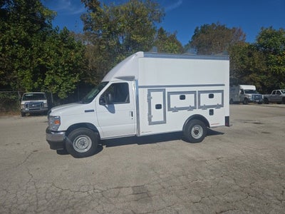 2027 Ford E-Series Cutaway E-350 DRW 138 WB