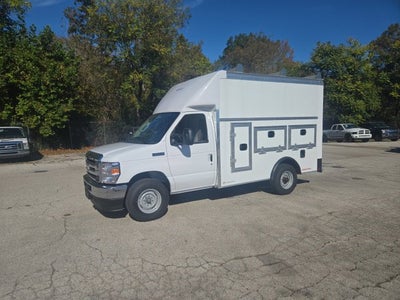 2027 Ford E-Series Cutaway E-350 DRW 138 WB
