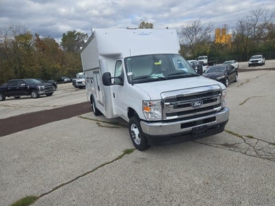 2026 Ford E-Series Cutaway E-450 DRW 158 WB