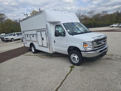 2026 Ford E-Series Cutaway E-450 DRW 158 WB