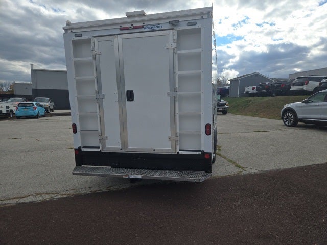 2026 Ford E-Series Cutaway E-450 DRW 158 WB