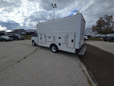 2026 Ford E-Series Cutaway E-450 DRW 158 WB