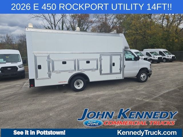 2026 Ford E-Series Cutaway E-450 DRW 158 WB