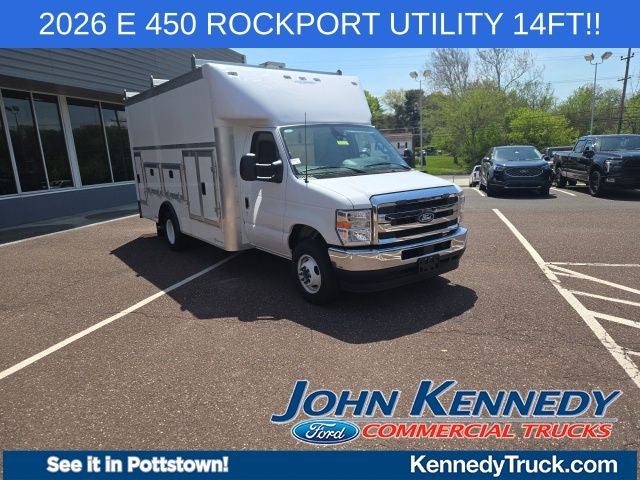 2026 Ford E-Series Cutaway E-450 DRW 158 WB
