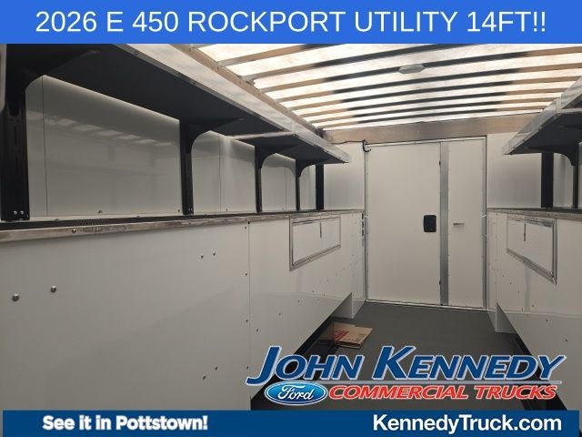 2026 Ford E-Series Cutaway E-450 DRW 158 WB
