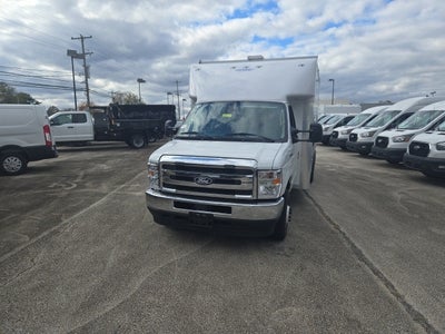 2026 Ford E-Series Cutaway E-450 DRW 158 WB