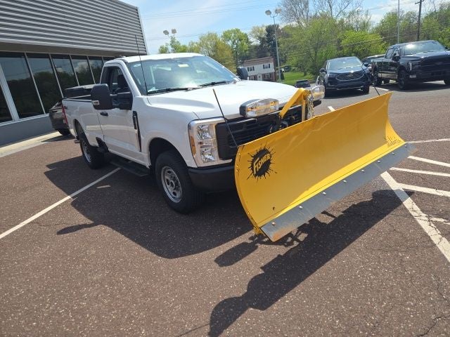 2026 Ford Super Duty F-250 SRW XL 4WD Reg Cab 8' Box