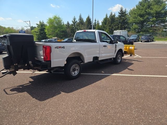2026 Ford Super Duty F-250 SRW XL 4WD Reg Cab 8' Box
