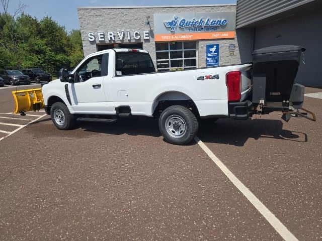 2026 Ford Super Duty F-250 SRW XL 4WD Reg Cab 8' Box