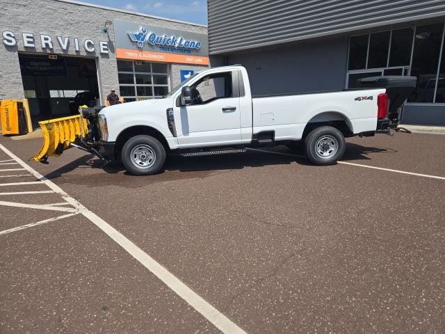 2026 Ford Super Duty F-250 SRW XL 4WD Reg Cab 8' Box