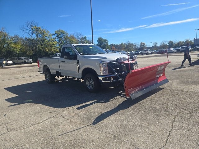 2026 Ford Super Duty F-250 SRW XL 4WD Reg Cab 8' Box