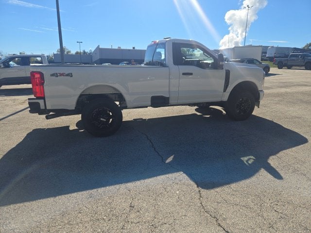 2026 Ford Super Duty F-250 SRW XL 4WD Reg Cab 8' Box