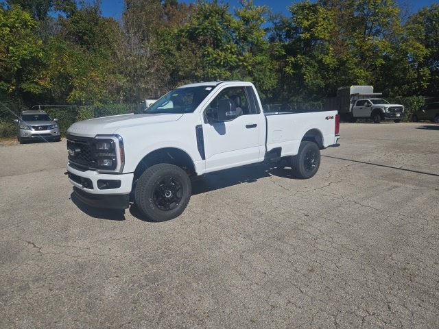 2026 Ford Super Duty F-250 SRW XL 4WD Reg Cab 8' Box