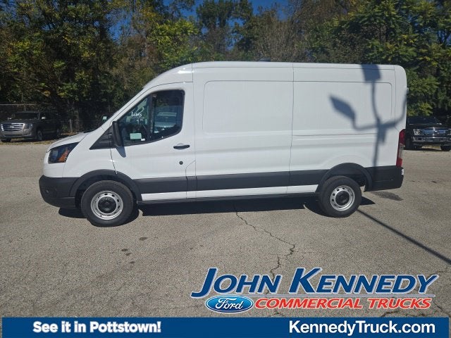 2026 Ford Transit Cargo Van T-250 148 Med Rf 9150 GVWR RWD