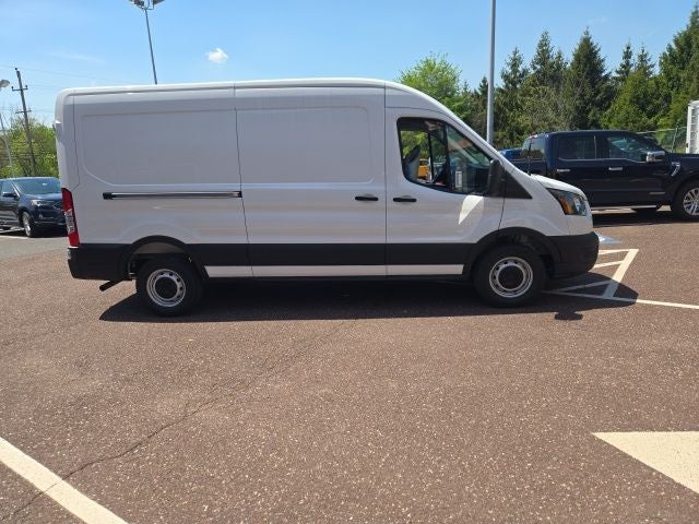 2026 Ford Transit Cargo Van T-250 148 Med Rf 9150 GVWR RWD