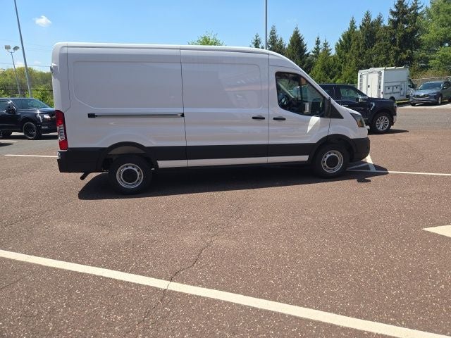 2026 Ford Transit Cargo Van T-250 148 Med Rf 9150 GVWR RWD
