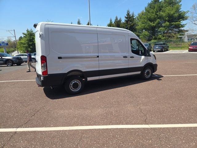 2026 Ford Transit Cargo Van T-250 148 Med Rf 9150 GVWR RWD