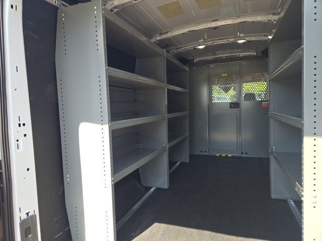 2026 Ford Transit Cargo Van T-250 148 Med Rf 9150 GVWR RWD
