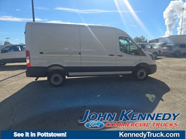 2026 Ford Transit Cargo Van T-250 148 Med Rf 9150 GVWR RWD