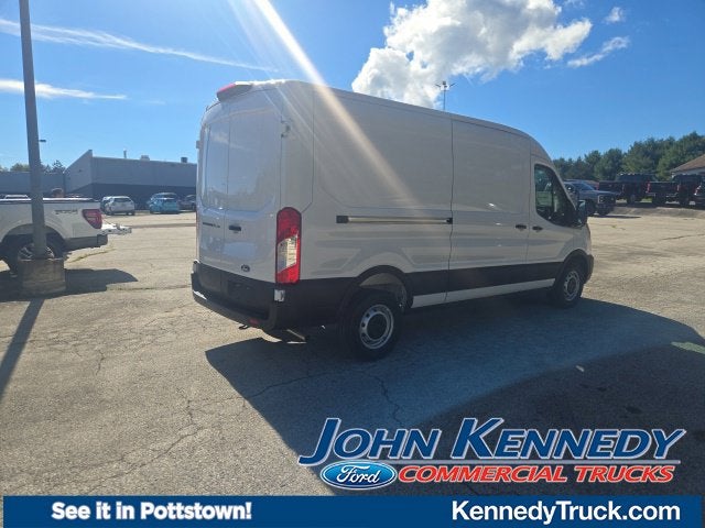 2026 Ford Transit Cargo Van T-250 148 Med Rf 9150 GVWR RWD