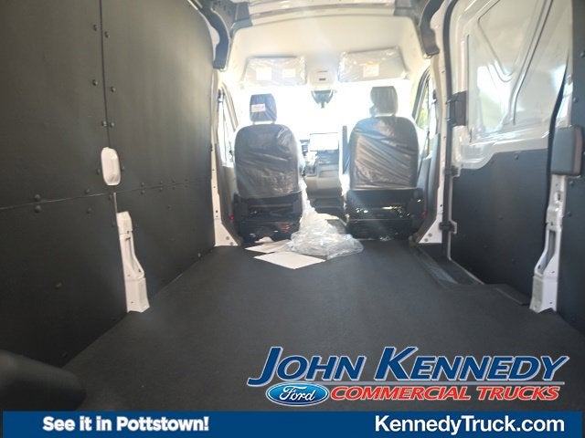 2026 Ford Transit Cargo Van T-250 148 Med Rf 9150 GVWR RWD