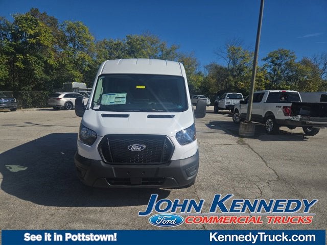 2026 Ford Transit Cargo Van T-250 148 Med Rf 9150 GVWR RWD