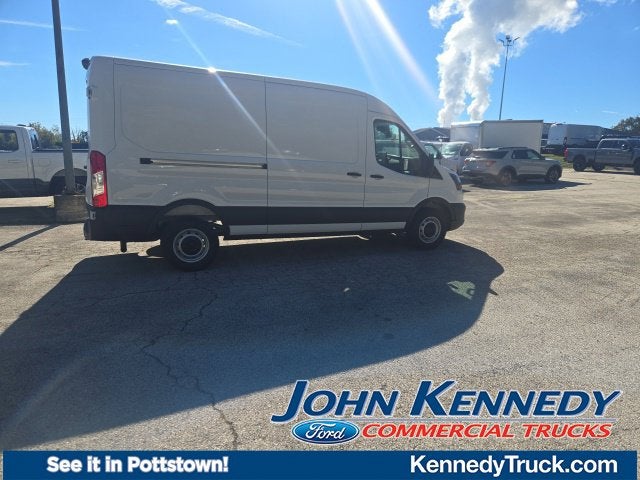 2026 Ford Transit Cargo Van T-250 148 Med Rf 9150 GVWR RWD