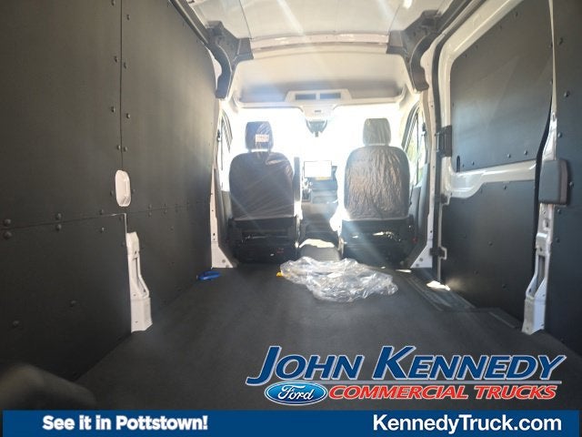 2026 Ford Transit Cargo Van T-250 148 Med Rf 9150 GVWR RWD