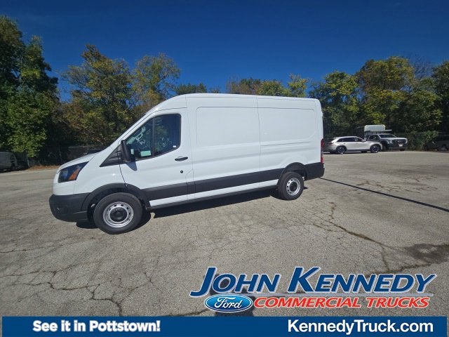 2026 Ford Transit Cargo Van T-250 148 Med Rf 9150 GVWR RWD