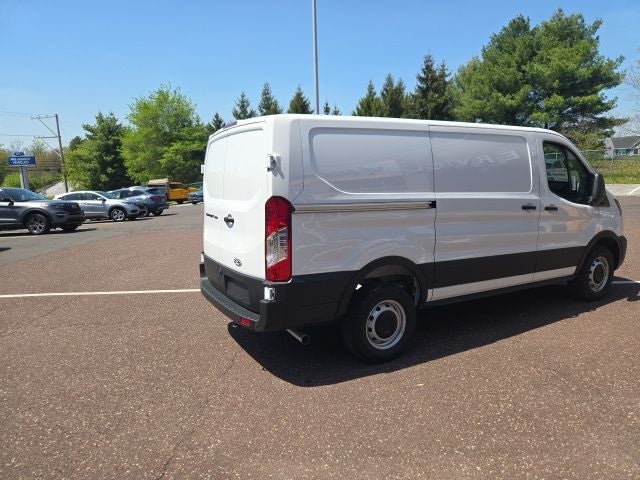 2026 Ford Transit Cargo Van T-250 130 Low Rf 9150 GVWR RWD