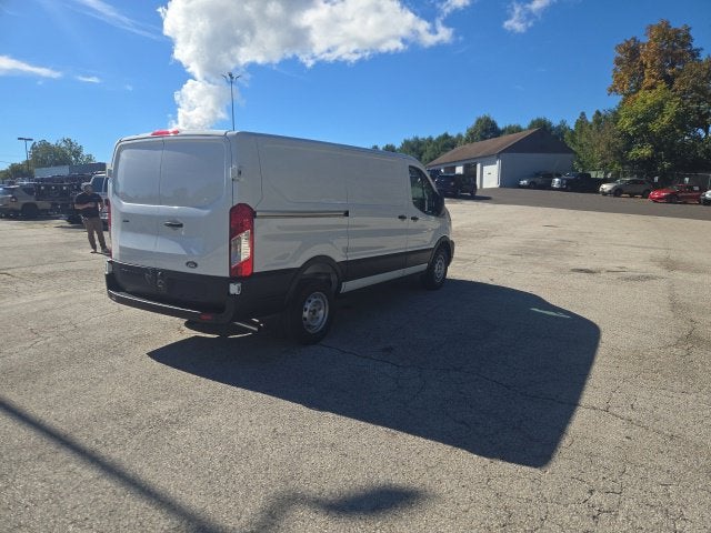 2027 Ford Transit Cargo Van T-250 130 Low Rf 9150 GVWR RWD