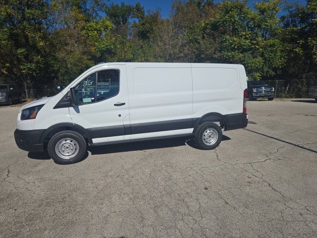 2027 Ford Transit Cargo Van T-250 130 Low Rf 9150 GVWR RWD