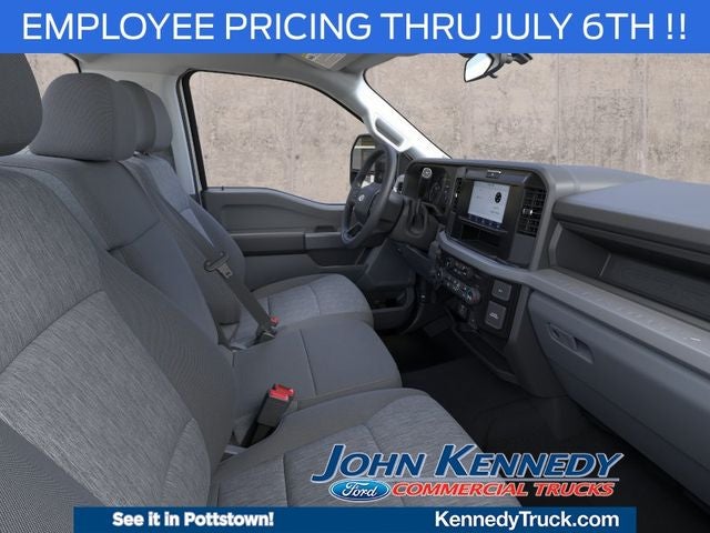 2026 Ford Super Duty F-250 SRW XL 4WD Reg Cab 8' Box
