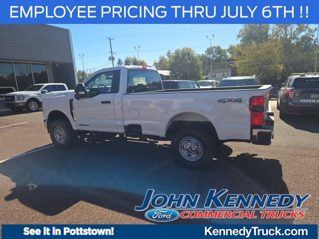 2026 Ford Super Duty F-250 SRW XL 4WD Reg Cab 8' Box
