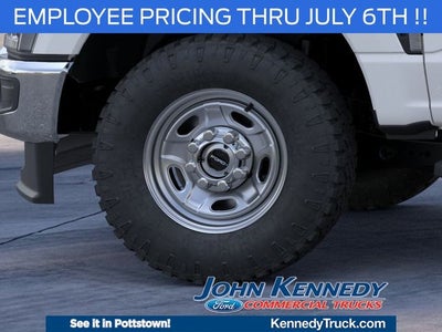 2026 Ford Super Duty F-250 SRW XL 4WD Reg Cab 8' Box