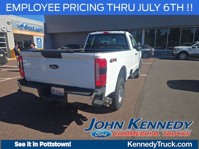 2026 Ford Super Duty F-250 SRW XL 4WD Reg Cab 8' Box