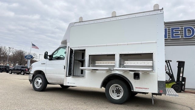 2026 Ford E-350SD Base Commercial