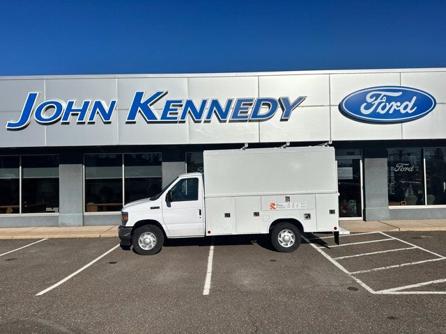 2026 Ford E-350SD Base Commercial