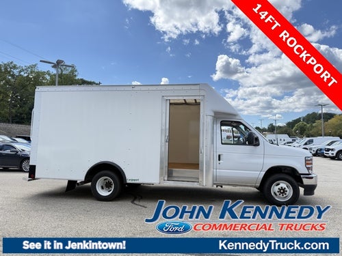 2024 Ford E-450SD Base Commercial